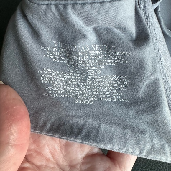 Victoria’s Secret Body by Victoria Lightly Padded Bra Gray Size 34DDD - Picture 4 of 4